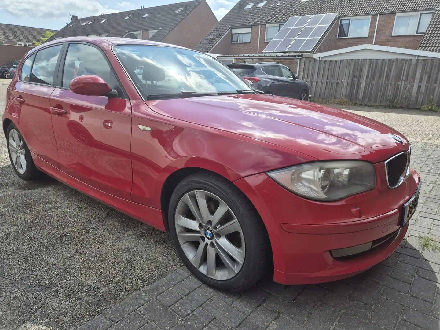 BMW 120 120i Executive Rood - 1