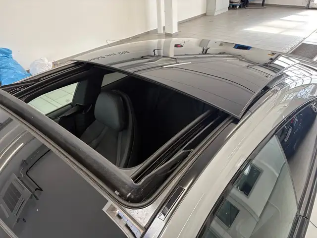 Mercedes-Benz CLE 300 e COUPE AMG LINE PANO SD DIG LI BURMESTER Ansicht 20