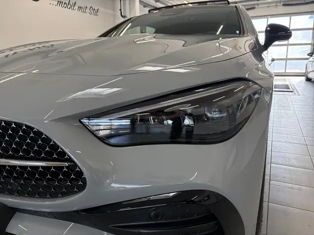 Mercedes-Benz CLE 300 e COUPE AMG LINE PANO SD DIG LI BURMESTER Ansicht 11