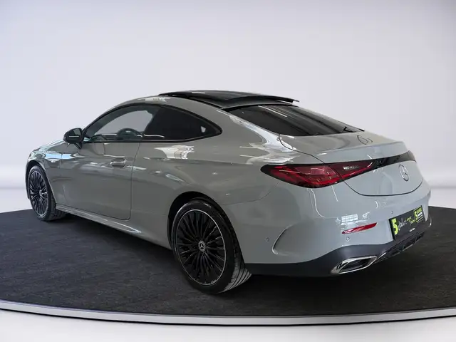 Mercedes-Benz CLE 300 e COUPE AMG LINE PANO SD DIG LI BURMESTER Ansicht 4