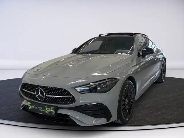 Mercedes-Benz CLE 300 e COUPE AMG LINE PANO SD DIG LI BURMESTER Ansicht 3