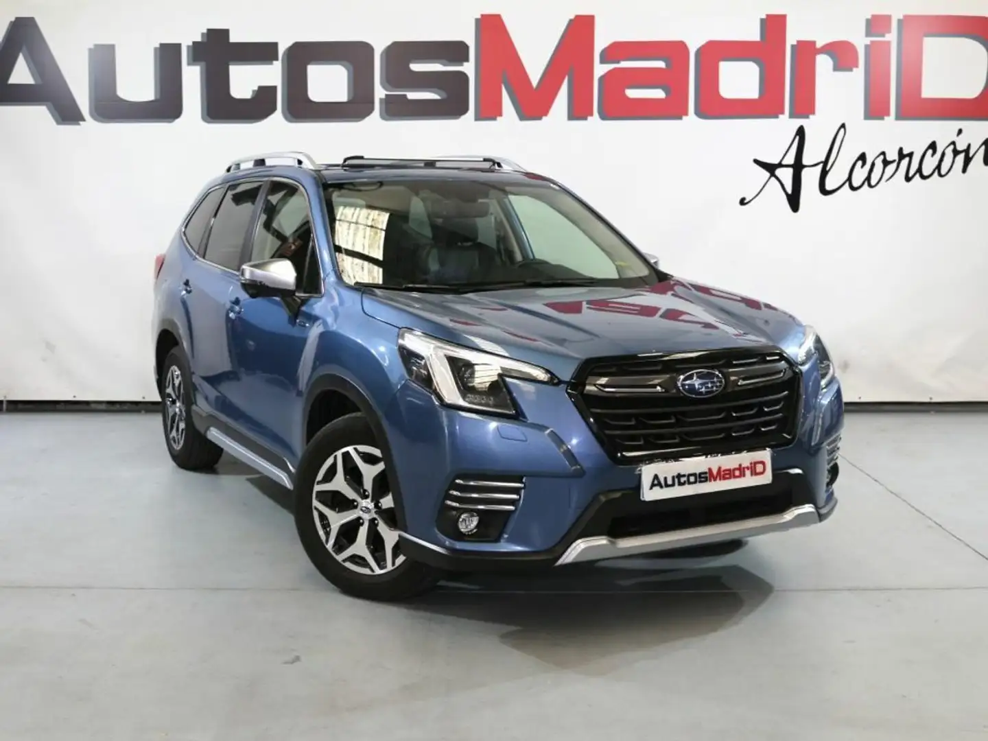 Subaru Forester 2.0i Hybrid CVT Executive Plus Bleu - 1