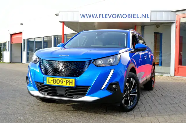 Peugeot e-2008 EV Blue Lease Allure 50 kWh Aut. Navi|Half-Leder|C