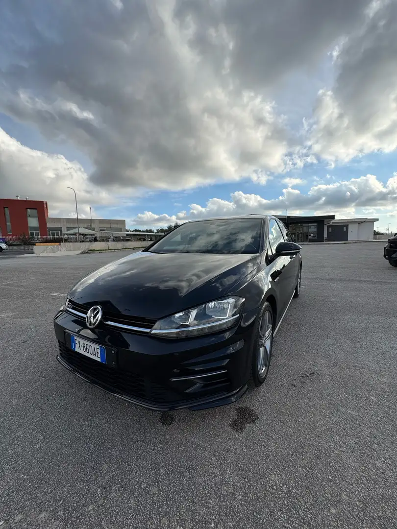 Volkswagen Golf 7.5 R-Line Benz. 115cv TSI 1.0 DSG Nero - 1