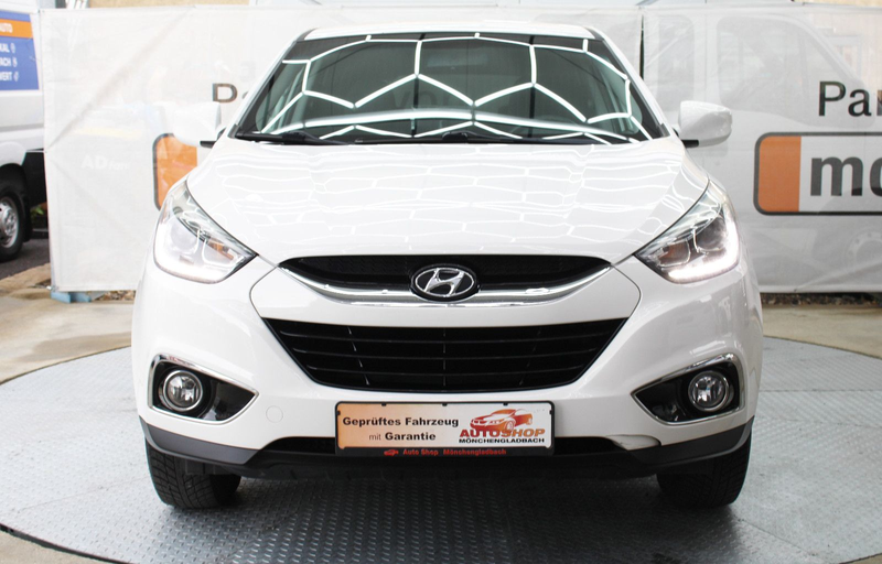 Hyundai iX35 — photo 12