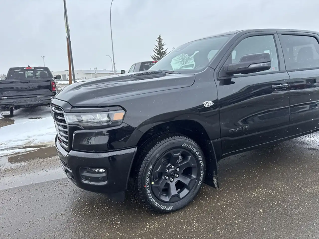 RAM 1500 снимка RAM 1500
