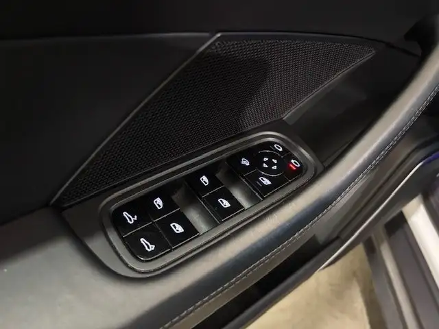 Porsche Panamera Turbo Aut. Ansicht 15