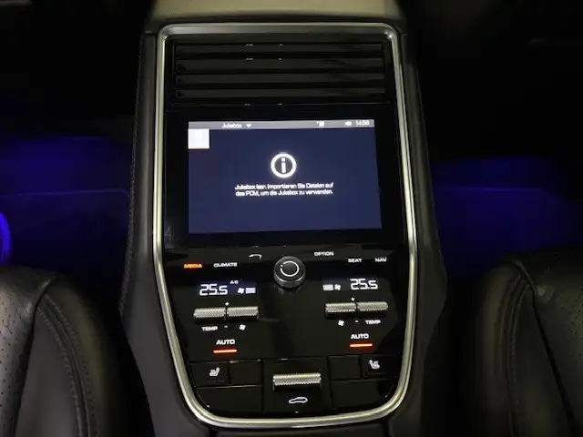 Porsche Panamera Turbo Aut. Ansicht 28