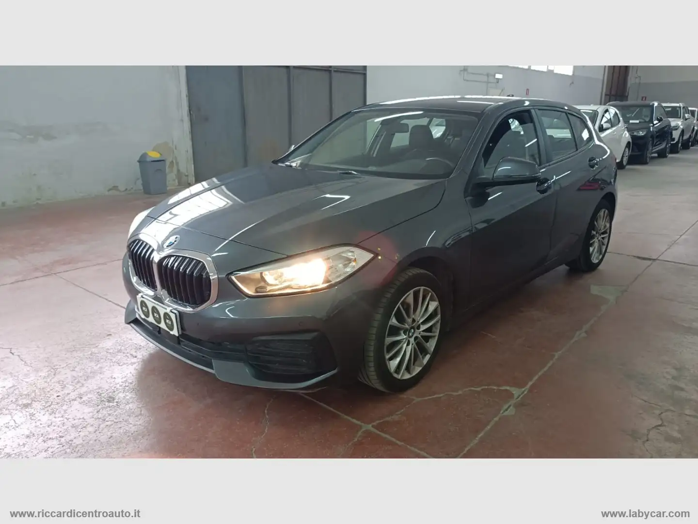BMW 120 116d 5p. Business Advantage Grigio - 1