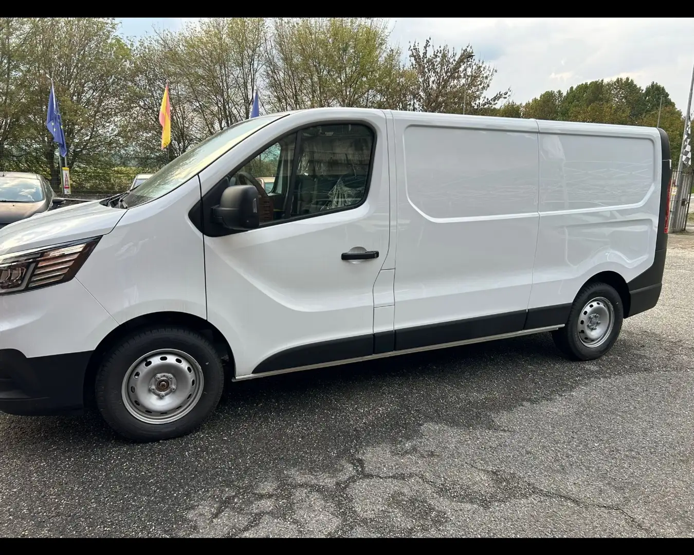 Renault Trafic VAN FG L2 H1 T30 Blue dCi 150 MY24 Blanc - 2