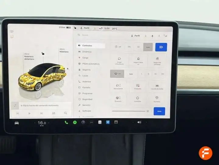 Tesla Model 3 2024, foto 15