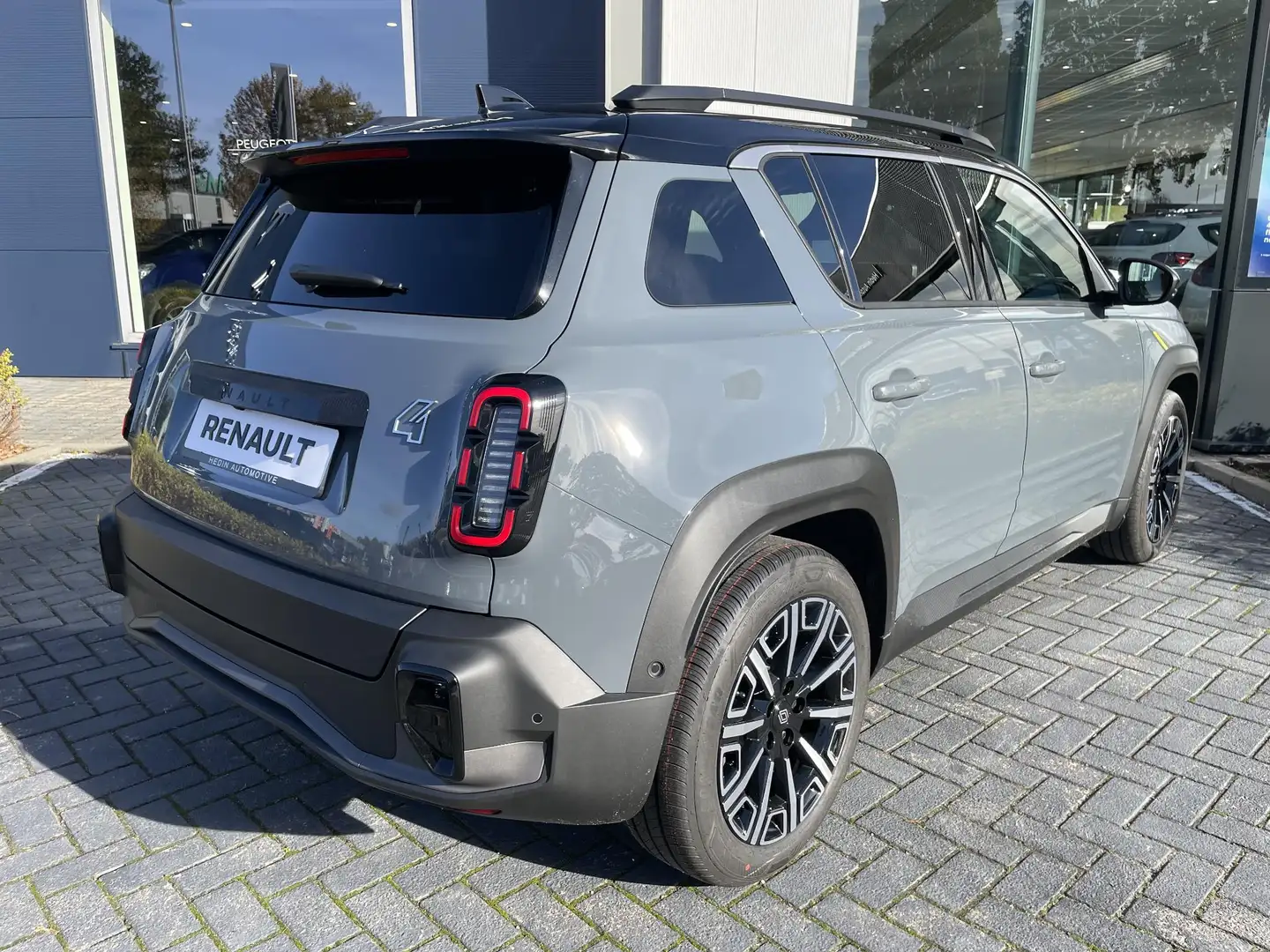 Renault R 4 comfort range iconic 52 kWh | pack advanced drivin Grijs - 2
