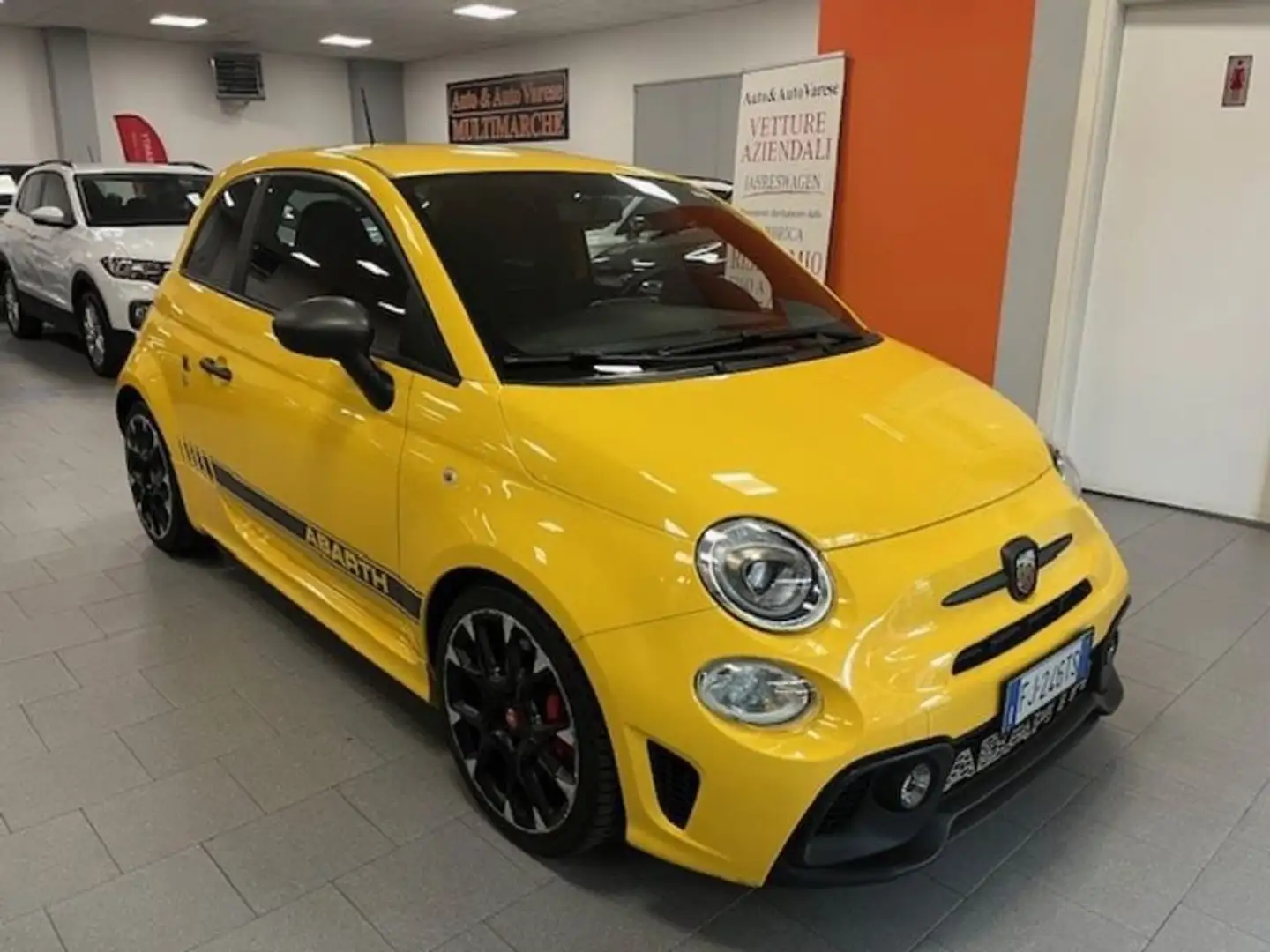 Abarth 595 Competizione 1.4 Turbo T-Jet 180 CV Competizione Sarı - 2