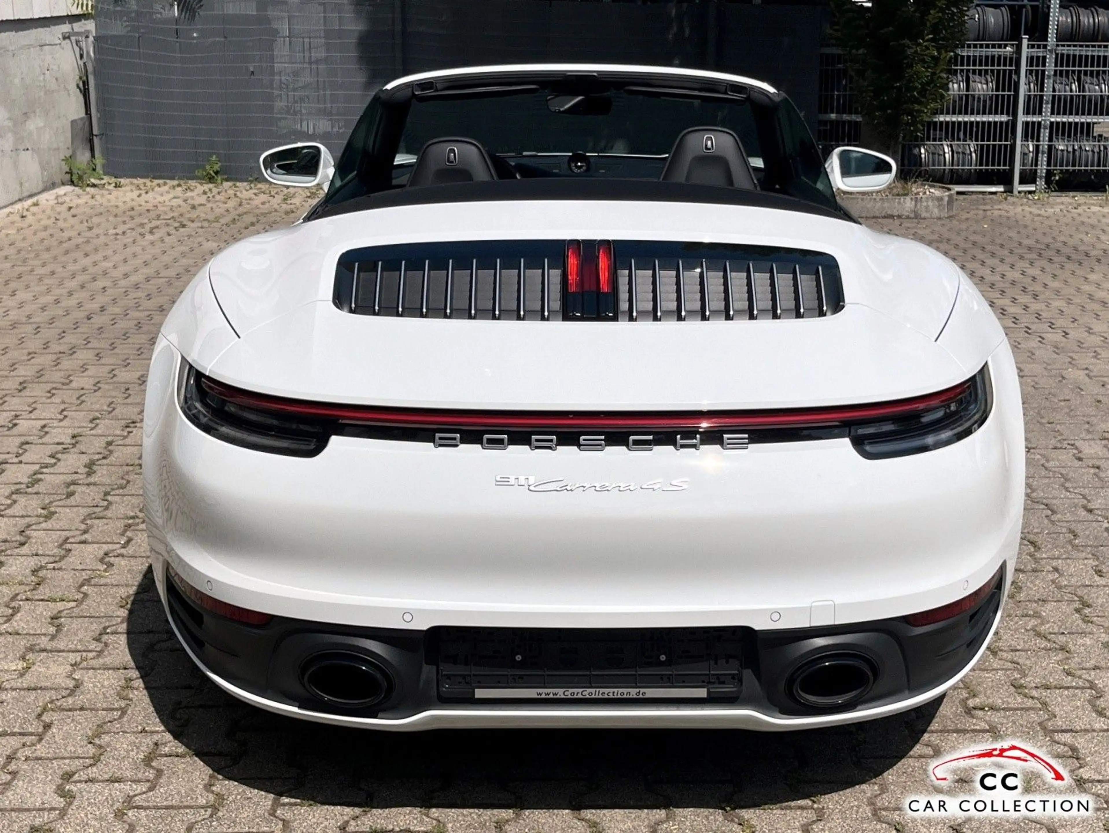 Porsche 992 Carrera 4S Cabrio 360°|SpChro|ACC|BOSE|PDLS+ — photo 9