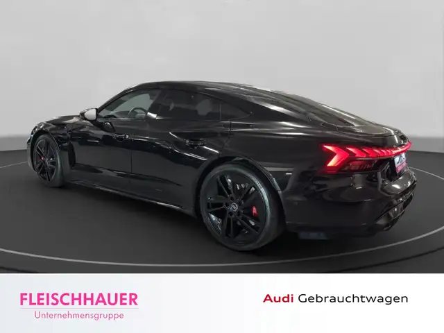 Audi E-Tron GT view 5