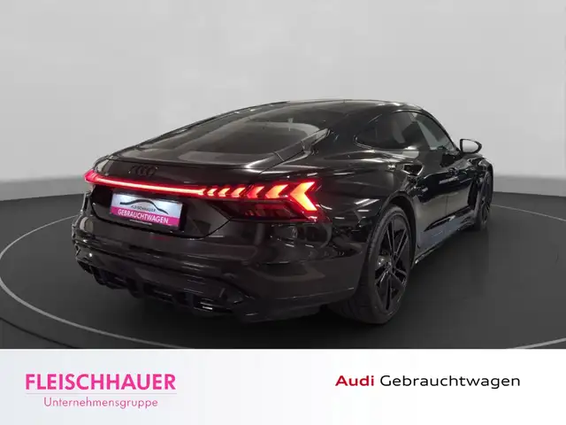 Audi E-Tron GT view 7