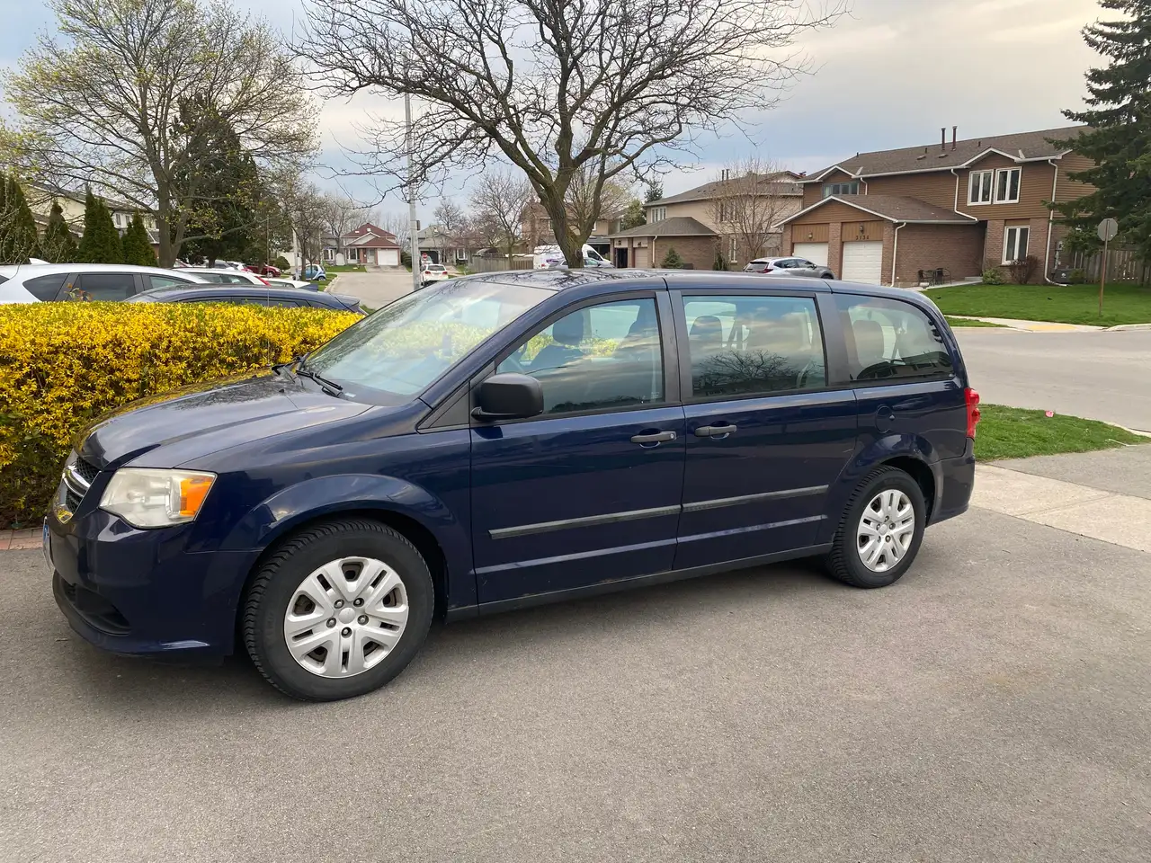 Dodge Grand Caravan снимка Dodge Grand Caravan
