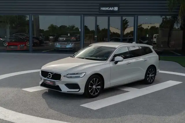 Volvo V60 view 3