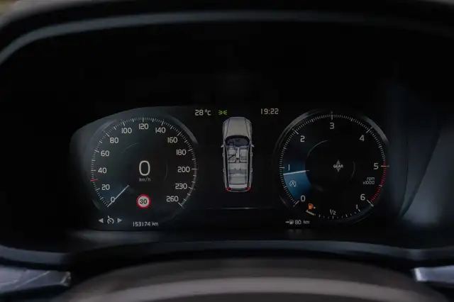 Volvo V60 view 9