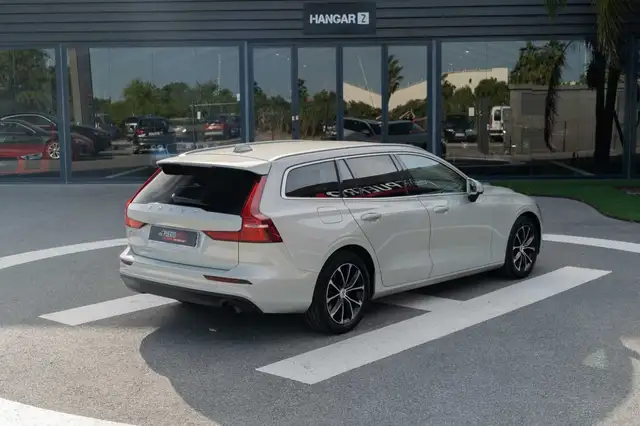Volvo V60 view 6