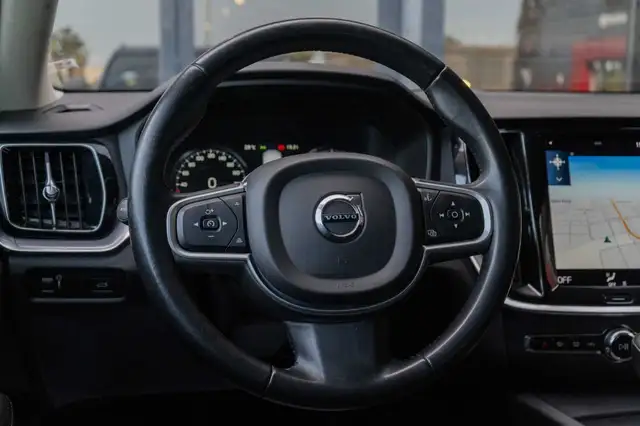 Volvo V60 view 8