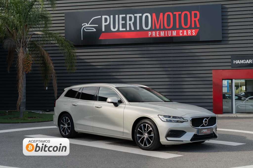 Volvo V60 D3 Momentum - foto 1