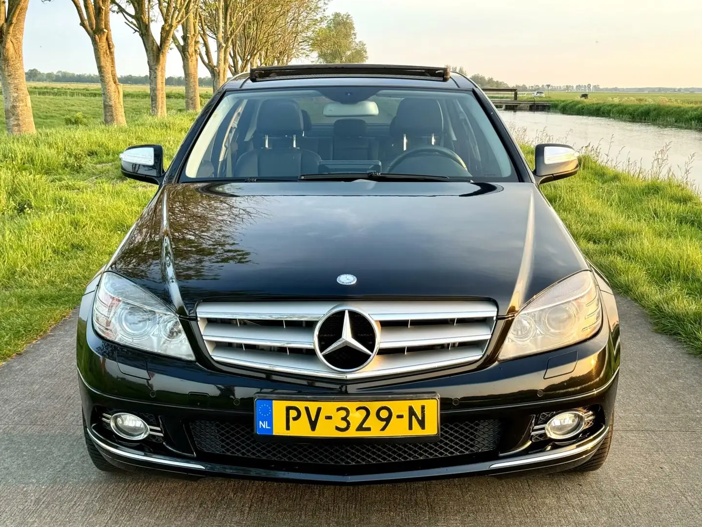Mercedes-Benz C 320 CDI Avantgarde | Pano | Xenon | Harman Negru - 2