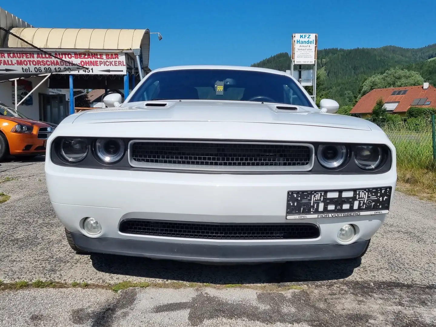 Dodge Challenger 5.7  V8 Wit - 2