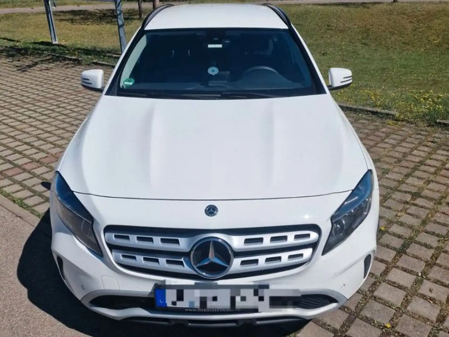 Mercedes-Benz GLA 200 GLA Diesel d 7G-DCT Beyaz - 2