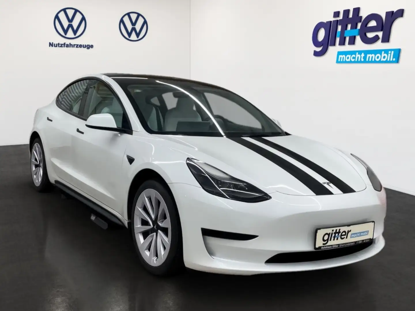 Tesla Model 3 RWD LEDER LED ACC NAVI Panorama Digitales Cockpit Weiß - 2