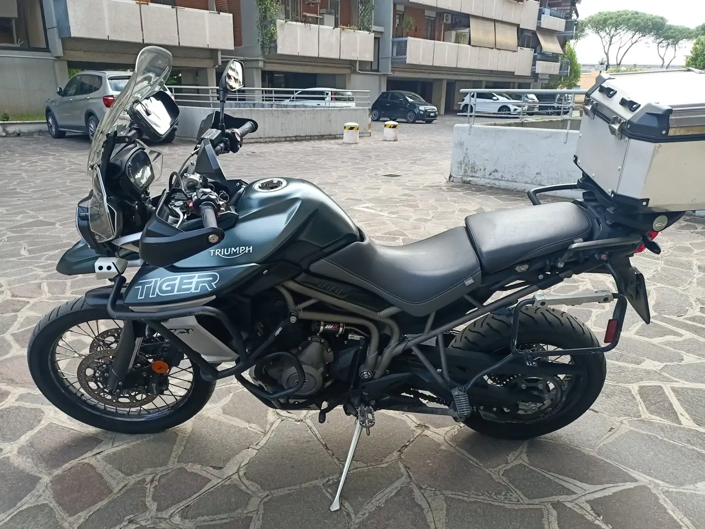Triumph Tiger 800 xca Verde - 2
