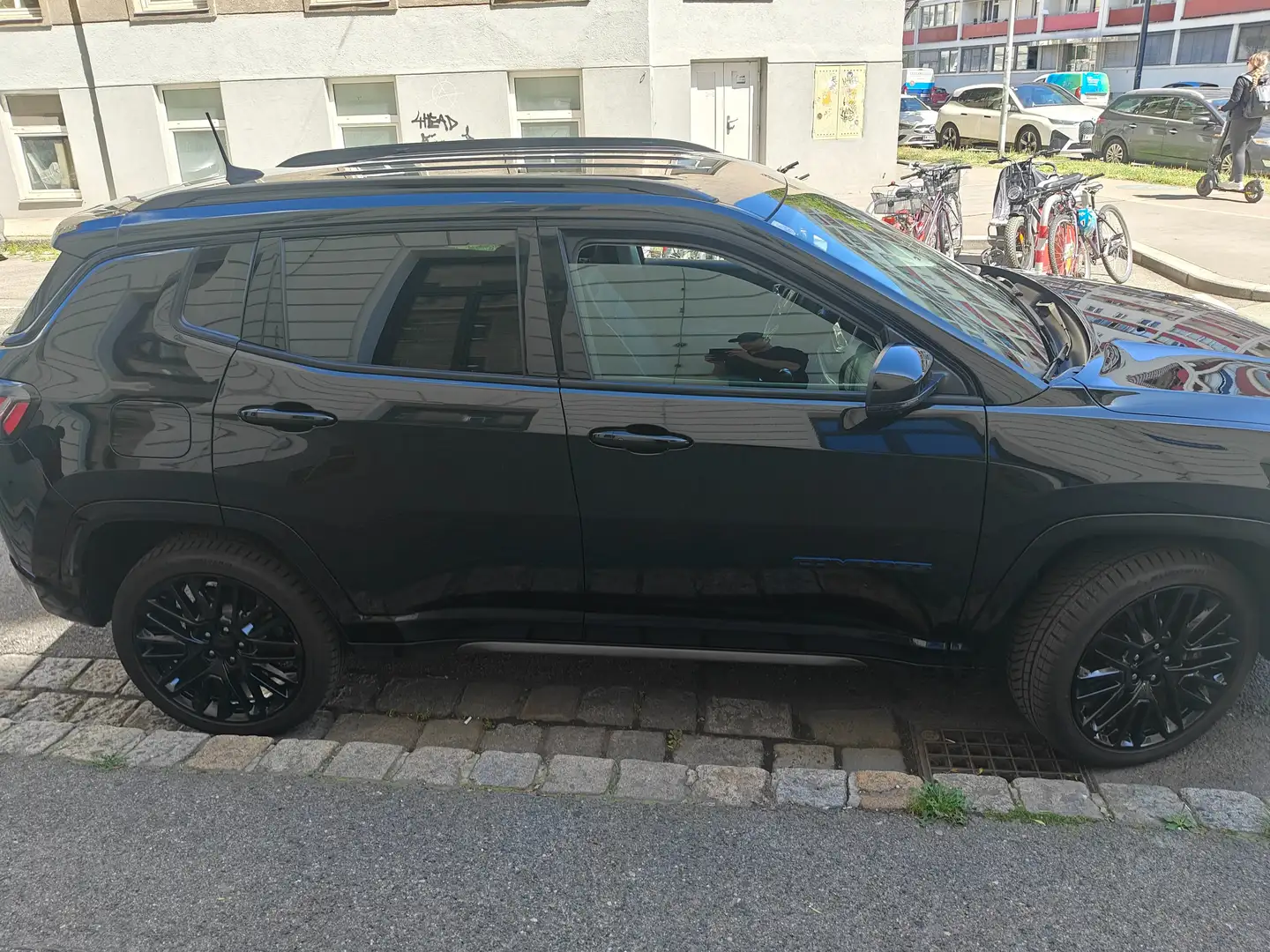Jeep Compass Compass 1,4 MultiAir2 AWD S Aut. S Schwarz - 2