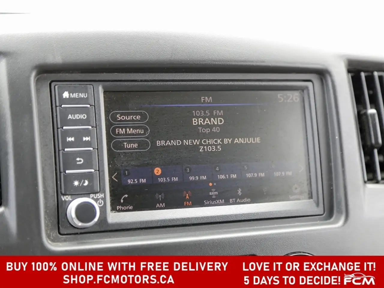 Nissan NV200 photo Nissan NV200
