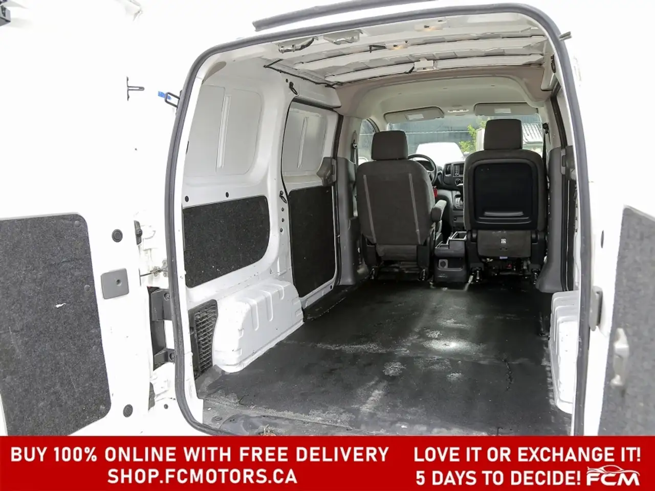 Nissan NV200 photo Nissan NV200
