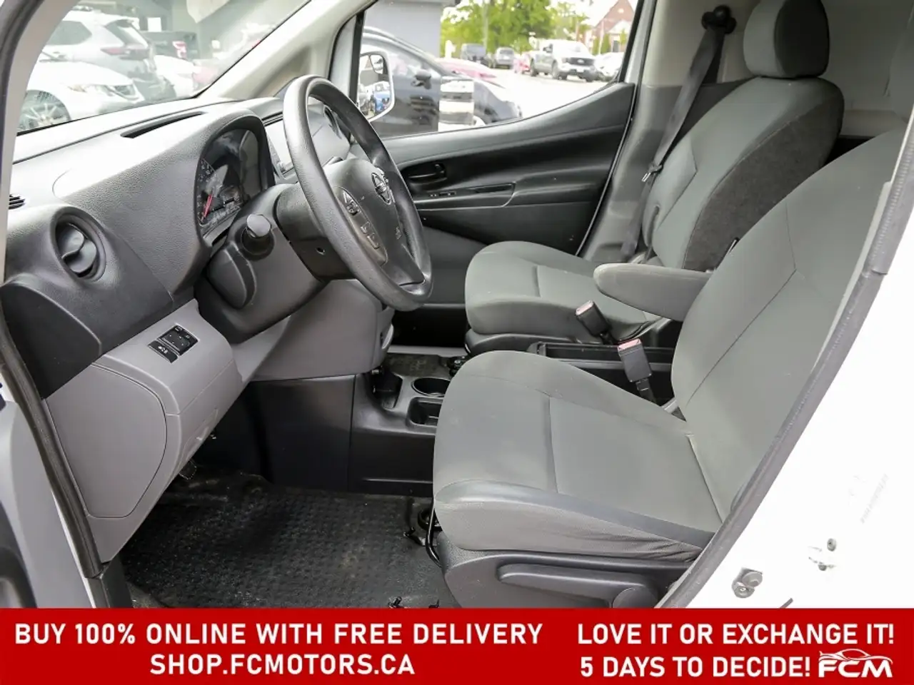 Nissan NV200 photo Nissan NV200