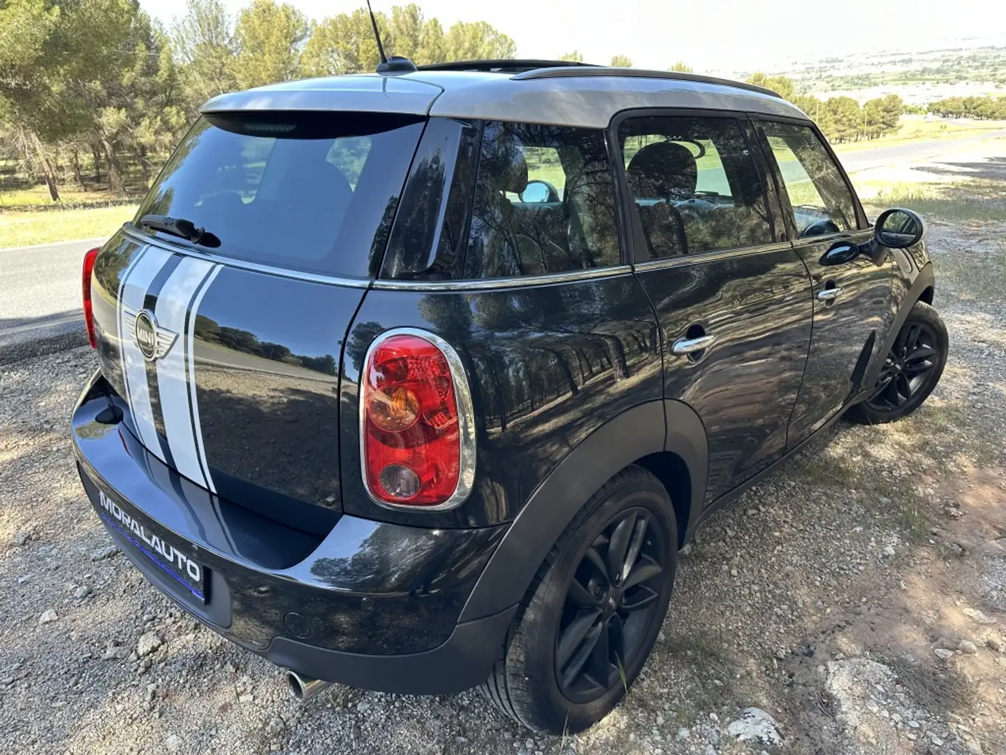 MINI Cooper Countryman AUT. Negro - 2