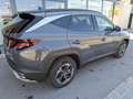 Hyundai TUCSON 1,6 T-GDI HEV 2WD Jubilé Aut. Grau - thumbnail 2