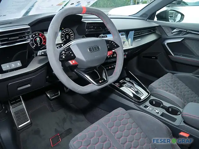 Audi RS3 view 7