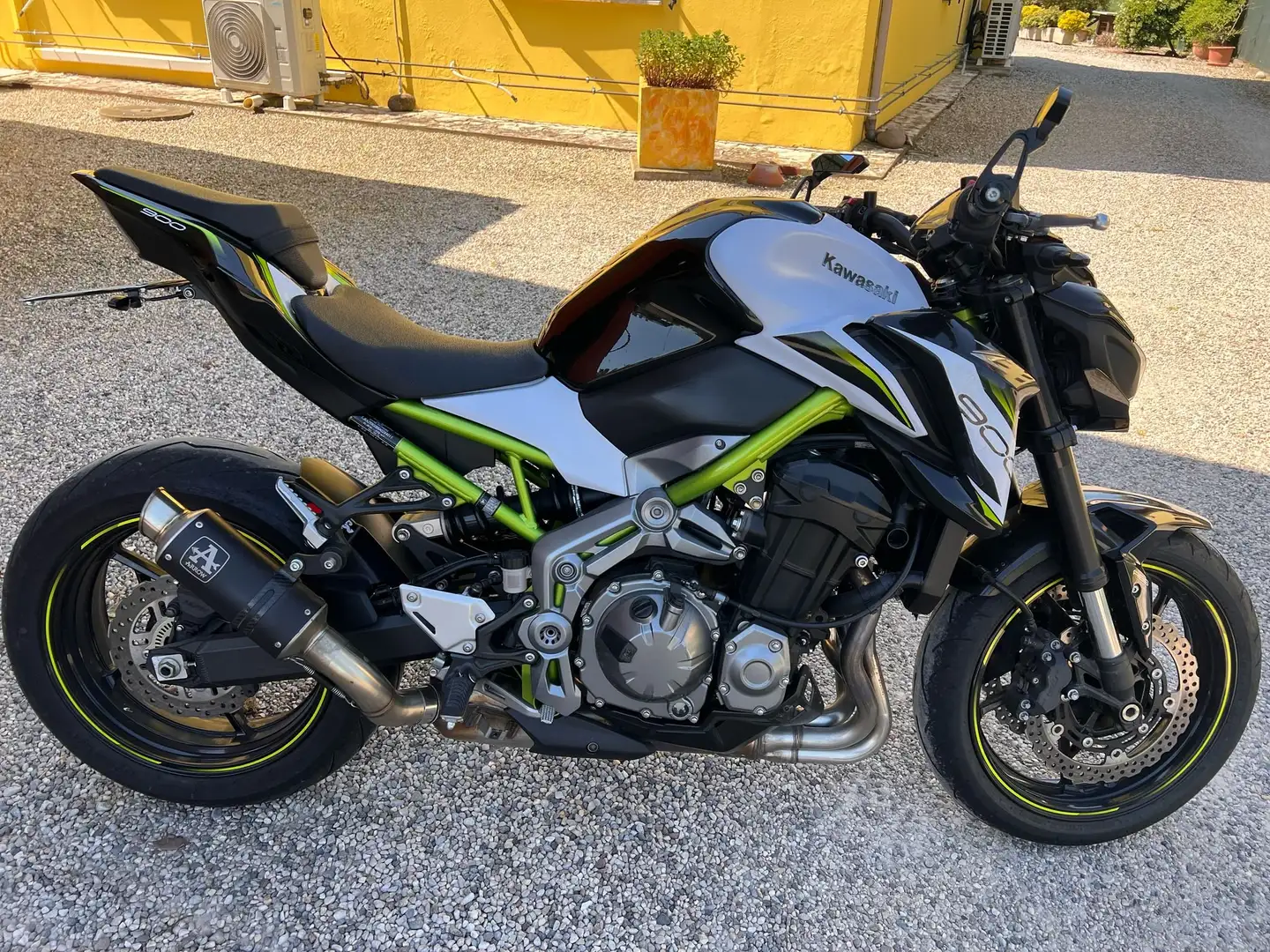 Kawasaki Z 900 Naked Nero - 2
