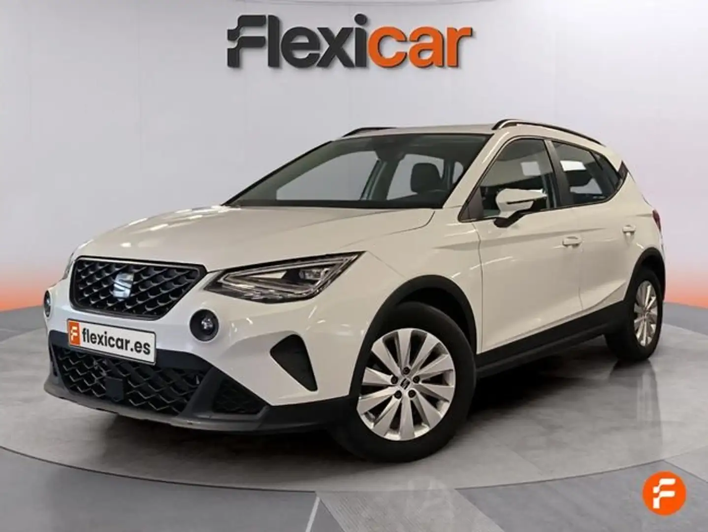SEAT Arona 1.0 TSI 85kW (115CV) DSG Style XL Weiß - 2