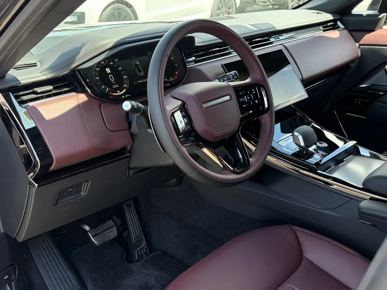 Land Rover Range Rover Sport снимка Land Rover Range Rover Sport