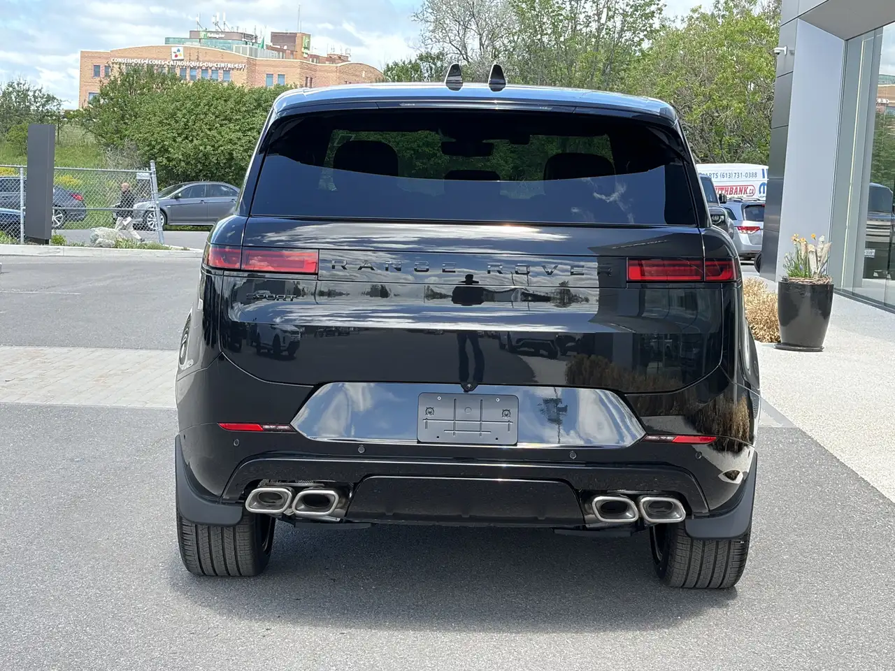 Land Rover Range Rover Sport снимка Land Rover Range Rover Sport