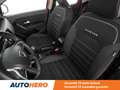 Dacia Duster 1.3 TCe Prestige Oranje - thumbnail 17