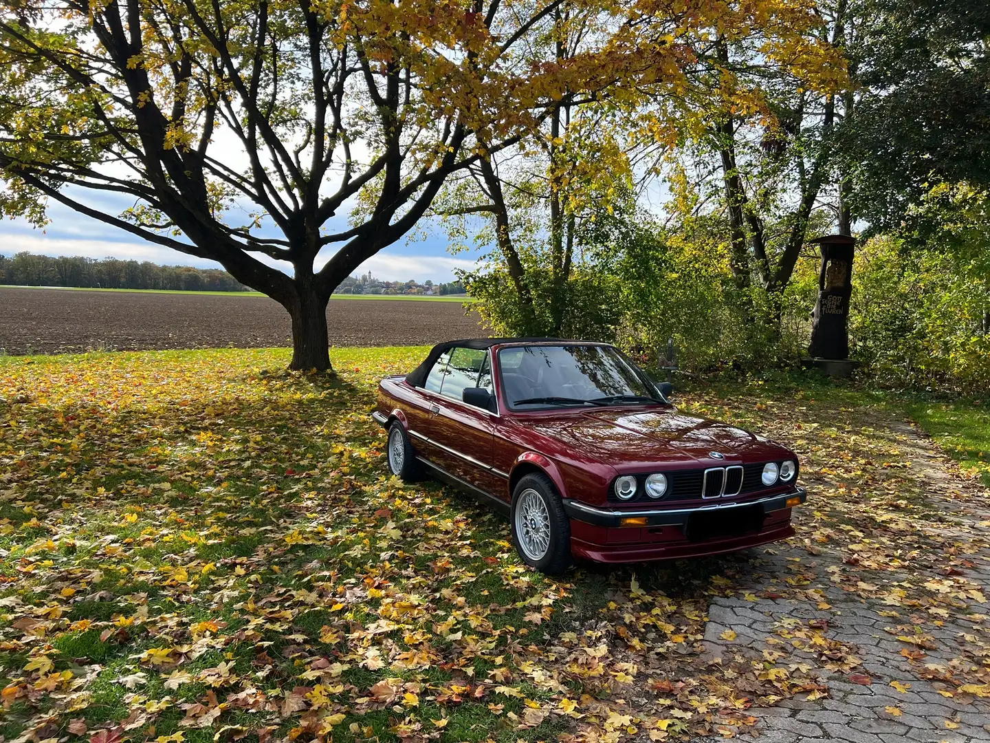 BMW 320 320i - 1