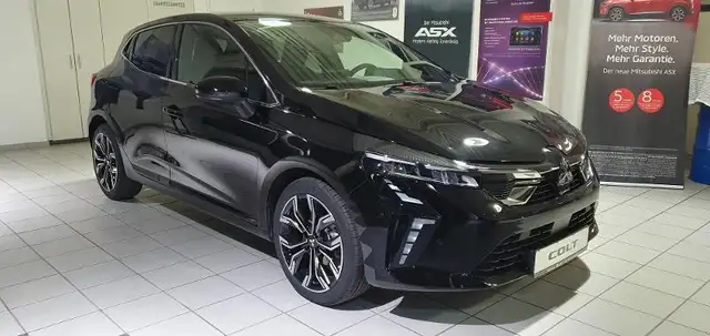 Mitsubishi Colt view 7