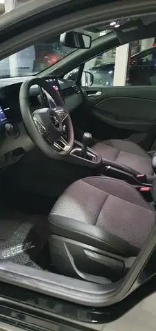 Mitsubishi Colt view 10