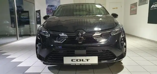 Mitsubishi Colt view 6