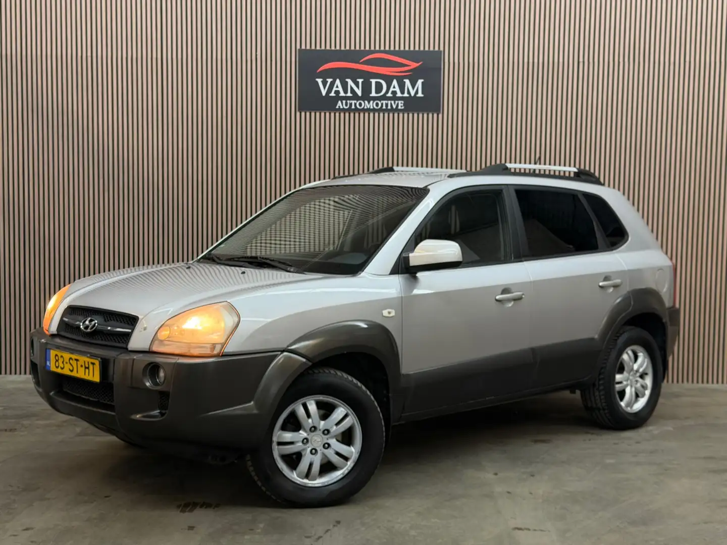 Hyundai TUCSON 2.0i Style 2006 NAP CRUISE TREKHAAK CLIMA BLUETOOT Grijs - 1