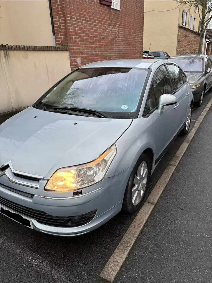 Citroen C4 1.6i 16V 110