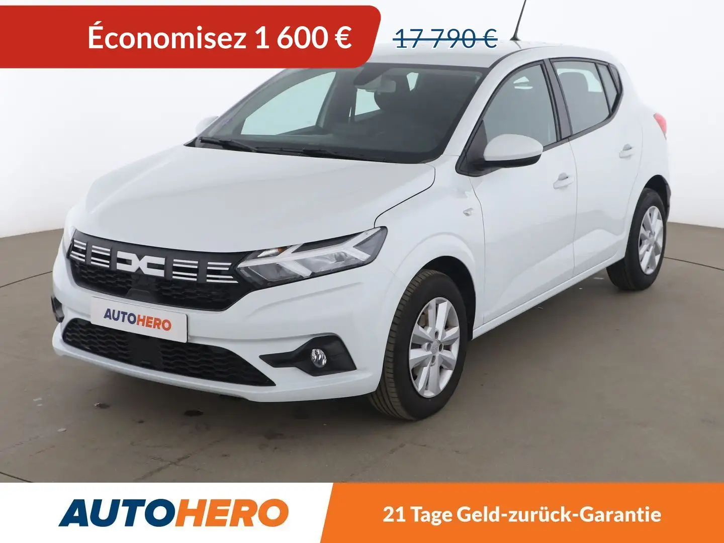 Dacia Sandero 1.0 TCe Expression CVT Blanc - 1